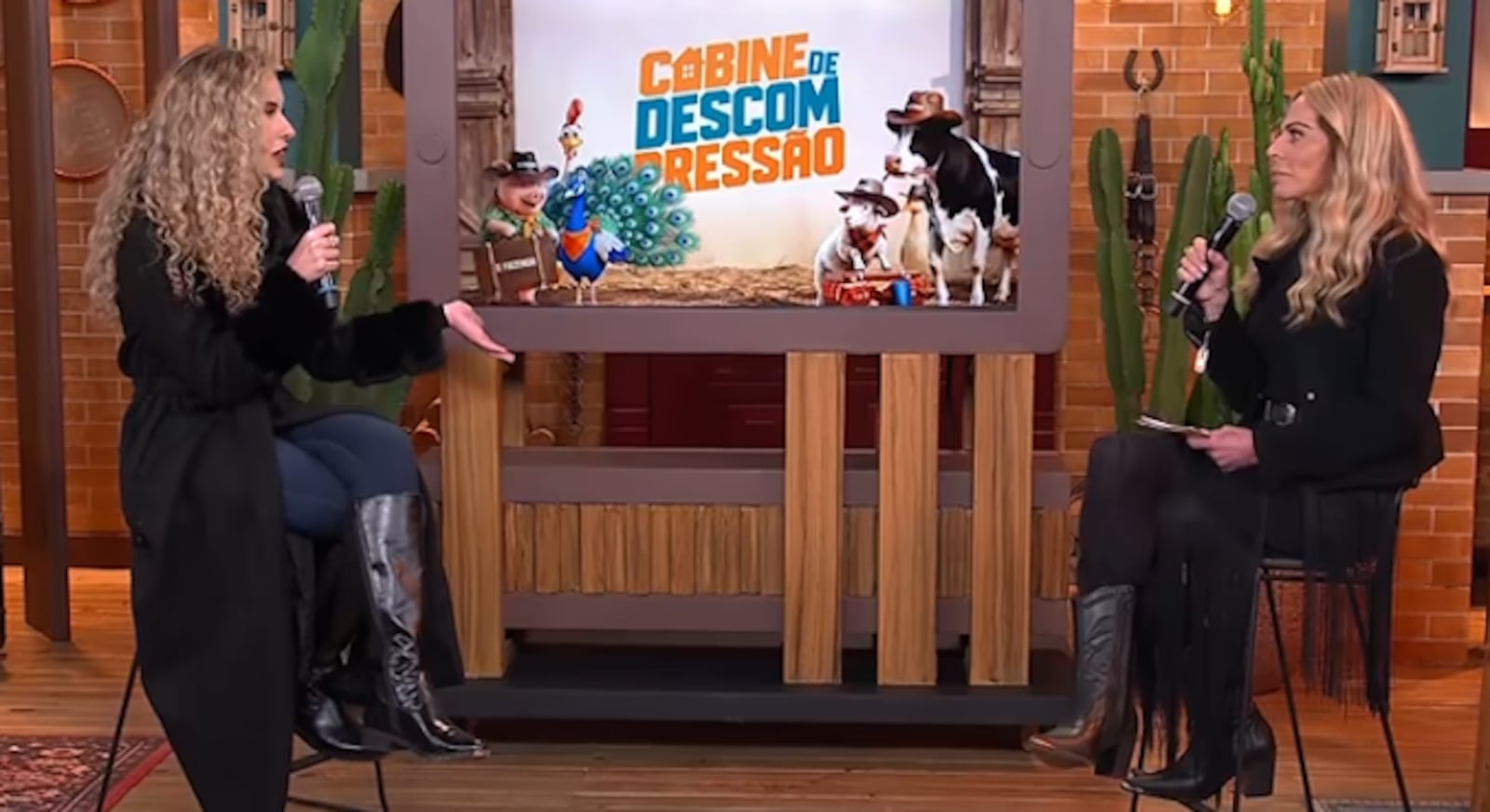 Assista à íntegra da Cabine da Descompressão com Stephanie Gomes no RecordPlus Divulgação/RECORD