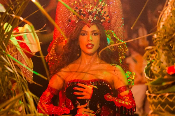 Anitta nega que exigiu "simplicidade" para musas da Grande Rio; entenda