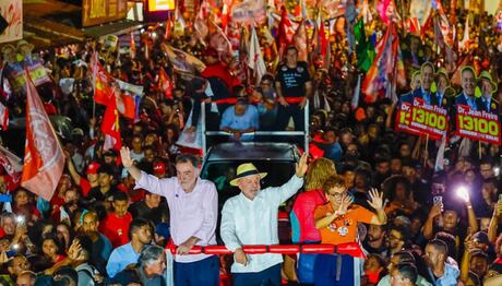 Campanha de Lula pressiona por atuação mais ativa de ministros na reta final das eleições