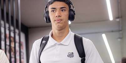 Luan Peres est&aacute; fora do cl&aacute;ssico entre Santos e S&atilde;o Paulo - Foto: Divulga&ccedil;&atilde;o / Santos FC / Jogada10