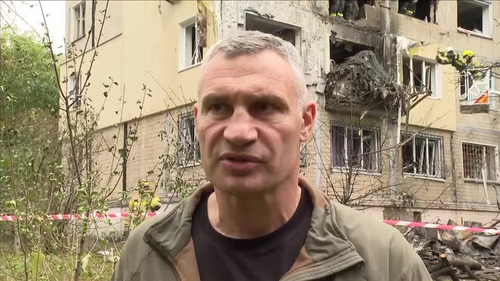 Dois mortos em Kiev enquanto a Rússia lança novo ataque de mísseis - prefeito