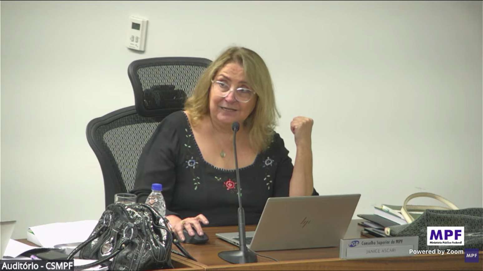 Subprocuradora-geral da Rep&uacute;blica, Janice Agostinho Barreto Ascari, durante sess&atilde;o desta sexta-feira, 25