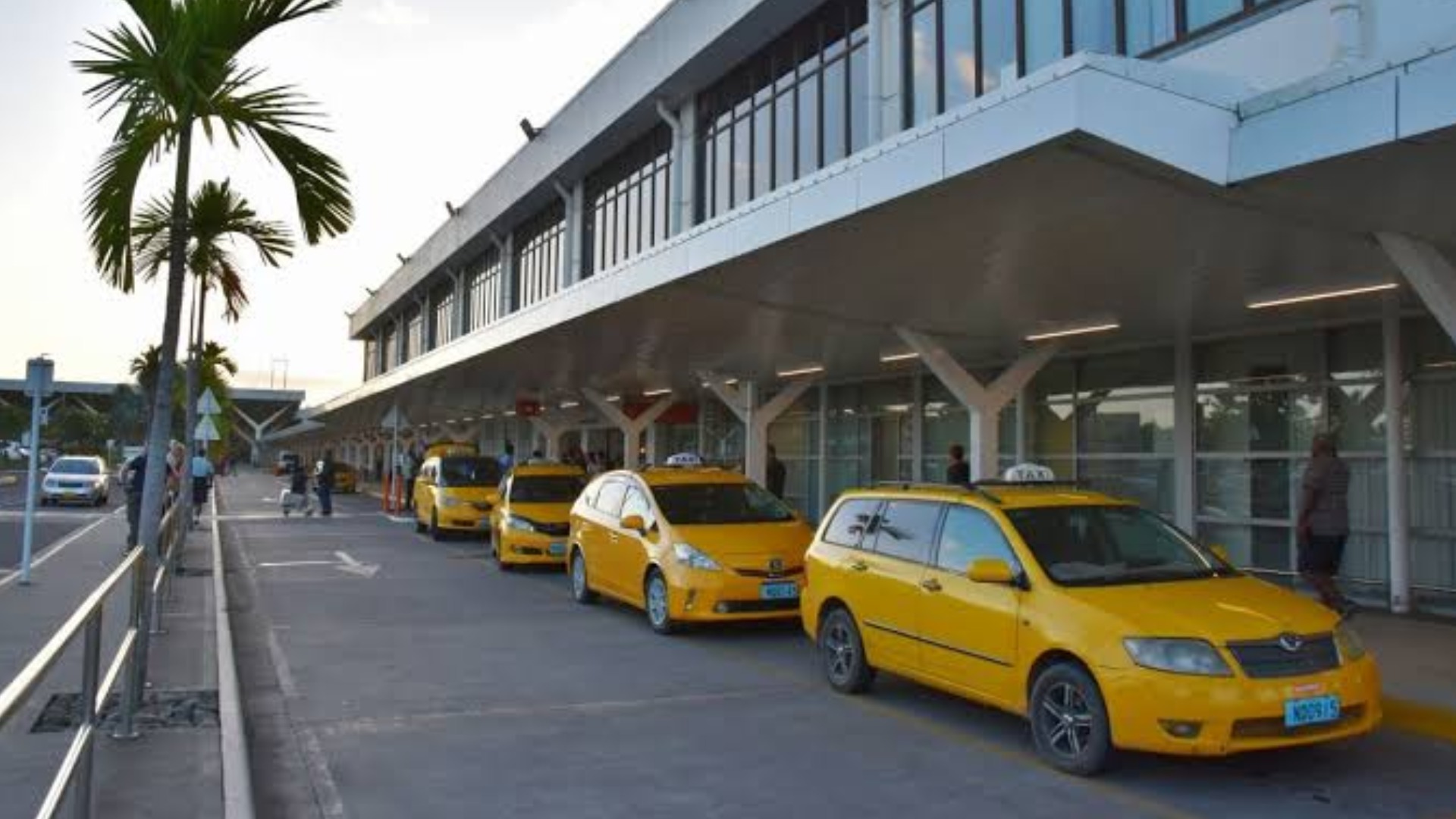 Nadi airport taxis seek fare increase, propose up to $3 per kilometre