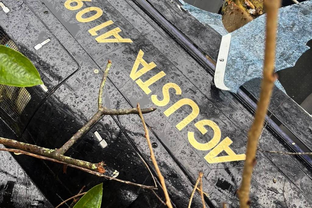Helicóptero cai no interior de SP; 3 são resgatados após uma das vítimas acionar a PM